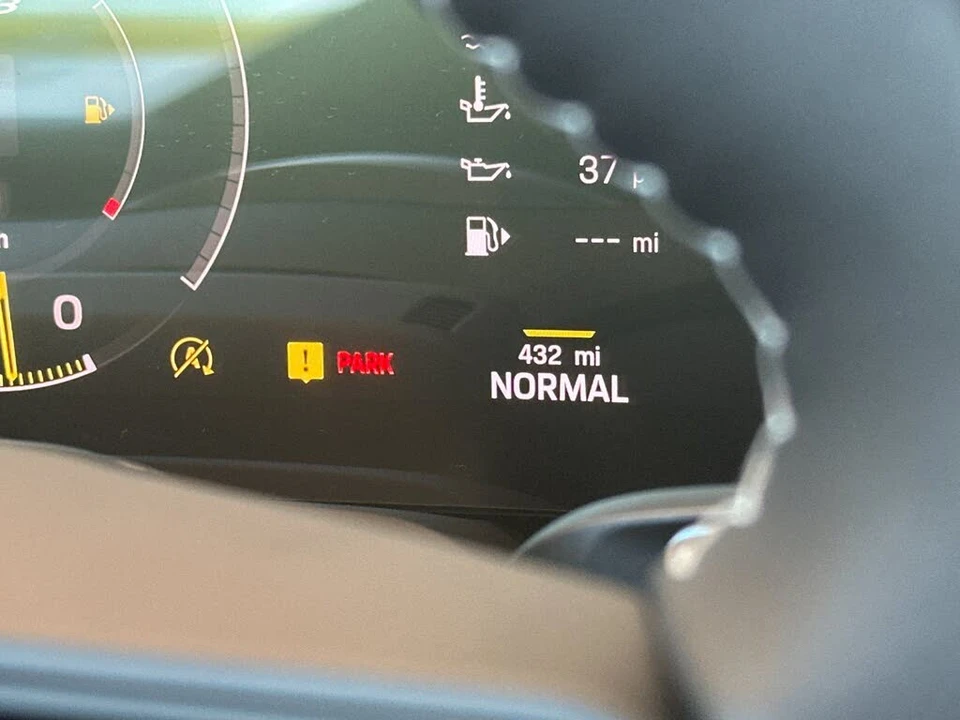 2026 Porsche 992 GT3 - Image 26 of 29