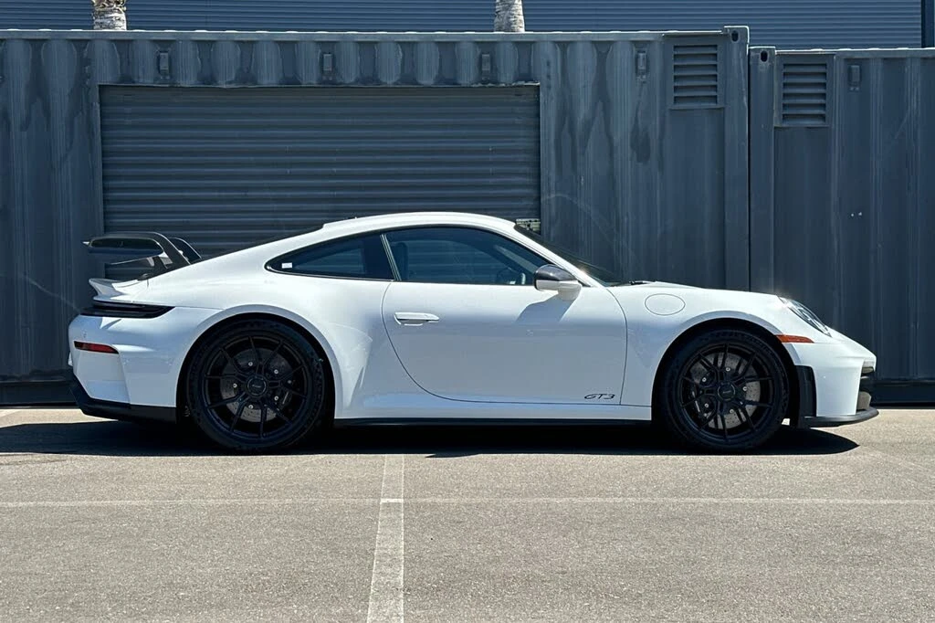 2026 Porsche 992 GT3 - Image 9 of 28