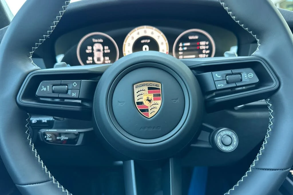 2026 Porsche 992 GT3 - Image 23 of 28