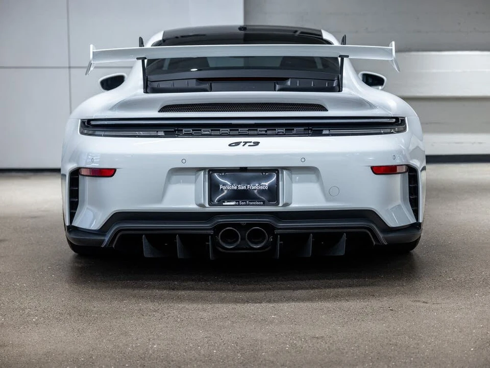 2026 Porsche 992 GT3 - Image 7 of 31