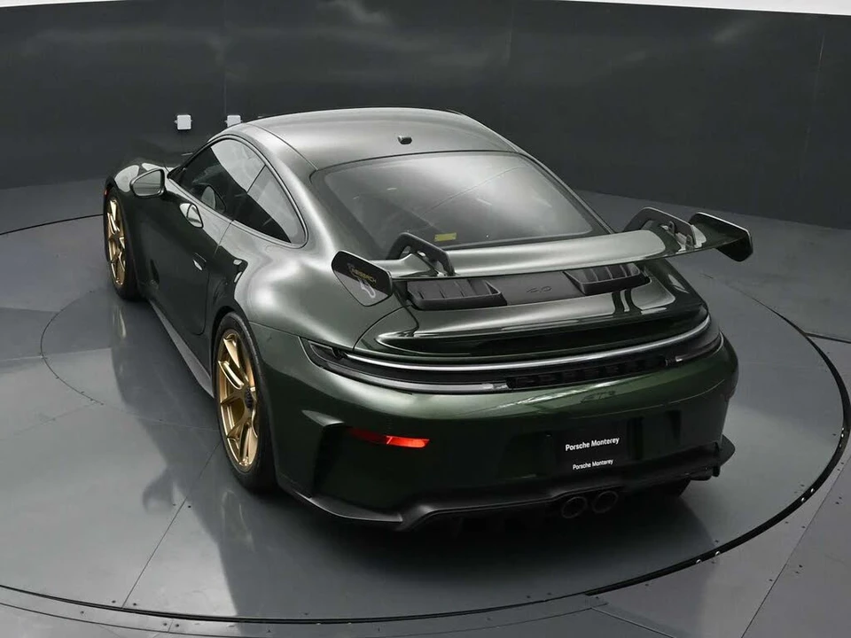 2026 Porsche 992 GT3 - Image 27 of 31
