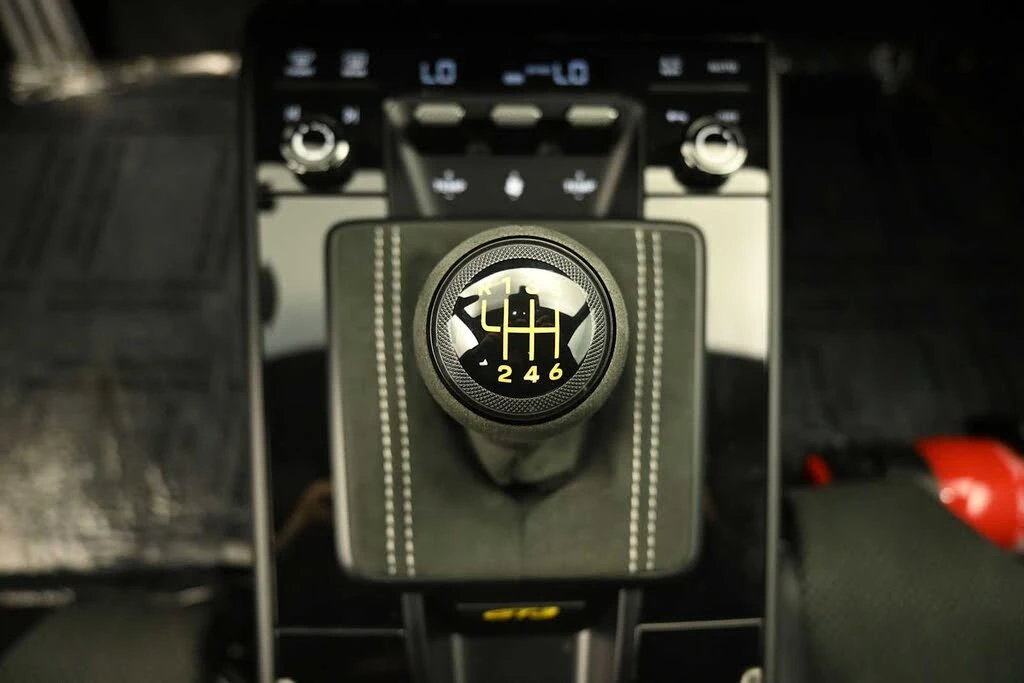 2026 Porsche 992 GT3 - Image 10 of 31