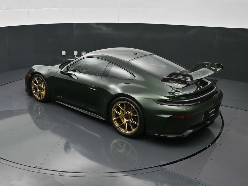 2026 Porsche 992 GT3 - Image 26 of 31