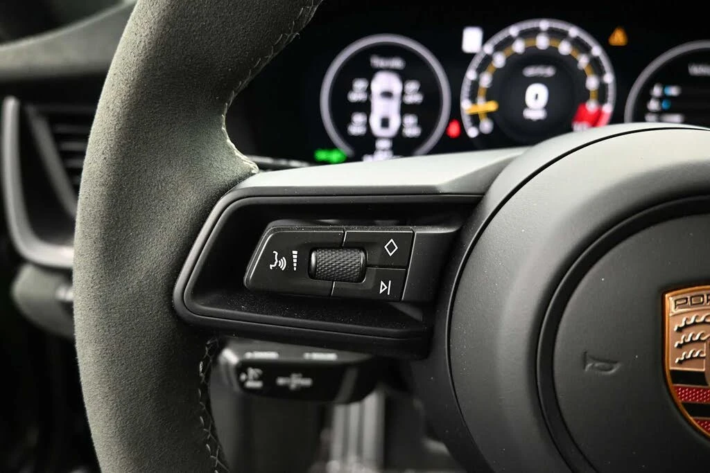 2026 Porsche 992 GT3 - Image 13 of 31