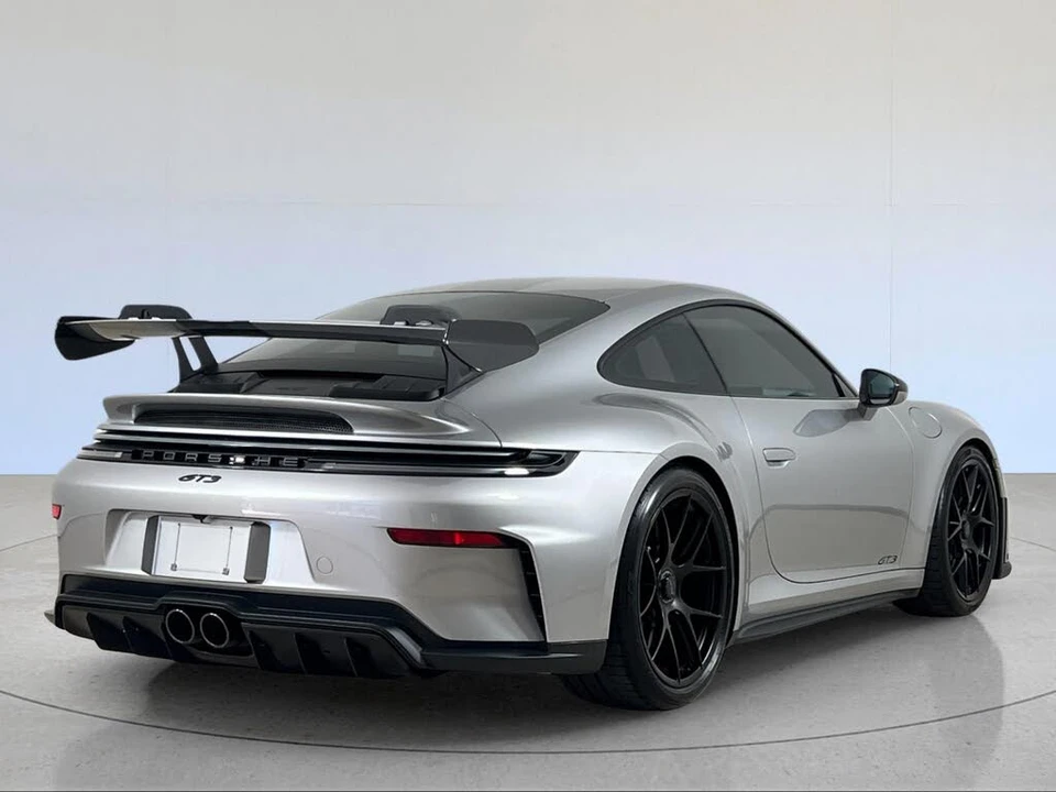 2026 Porsche 992 GT3 - Image 7 of 27