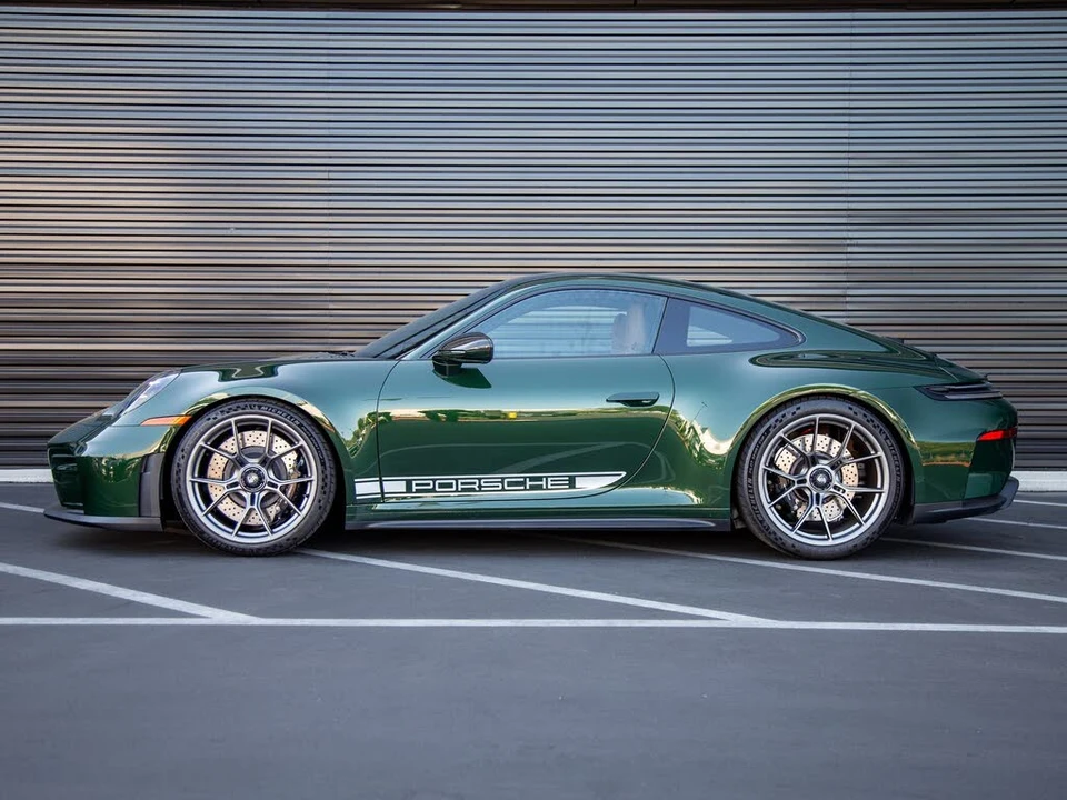 2026 Porsche 992 GT3 - Image 2 of 24