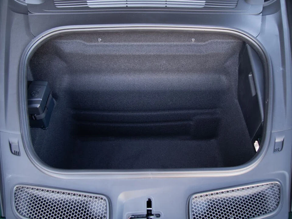 2026 Porsche 992 GT3 - Image 23 of 24