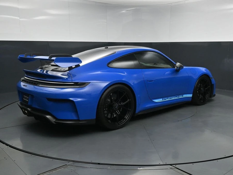 2026 Porsche 992 GT3 - Image 10 of 31