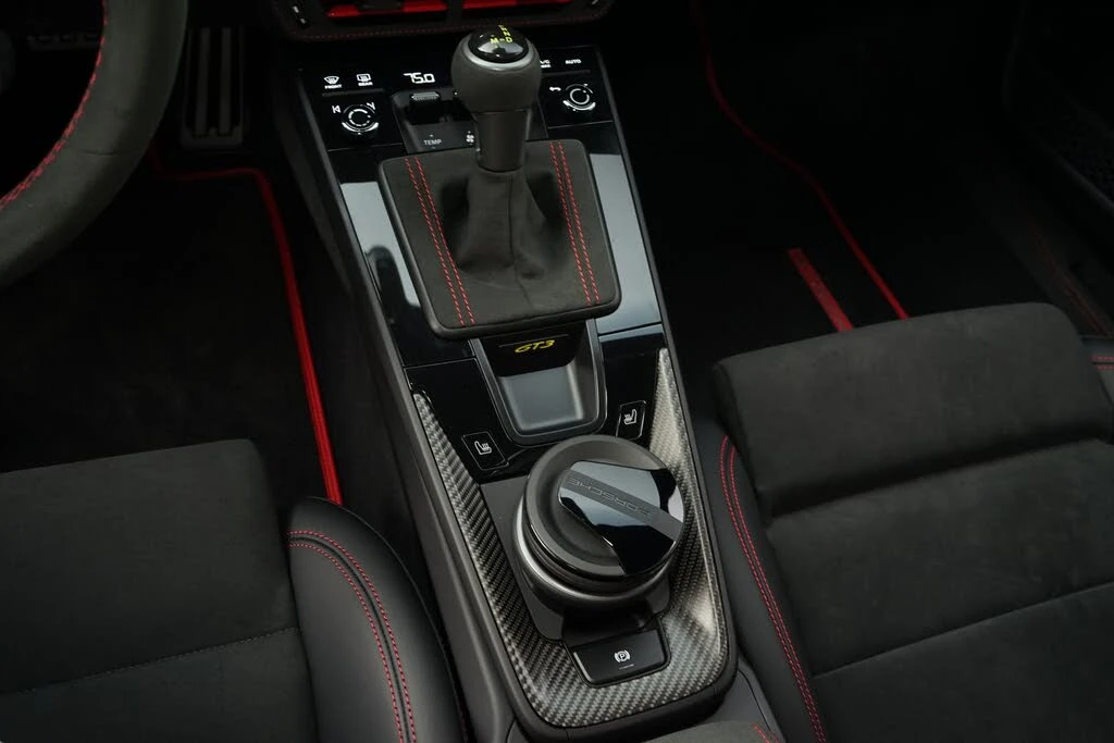 2026 Porsche 992 GT3 - Image 24 of 31