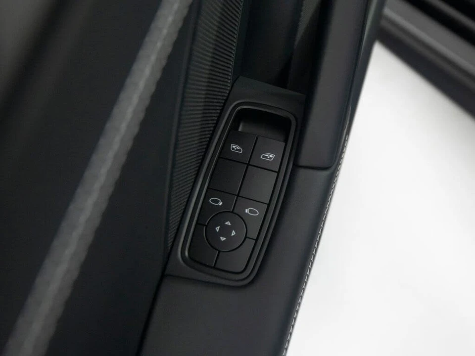 2026 Porsche 992 GT3 - Image 23 of 31