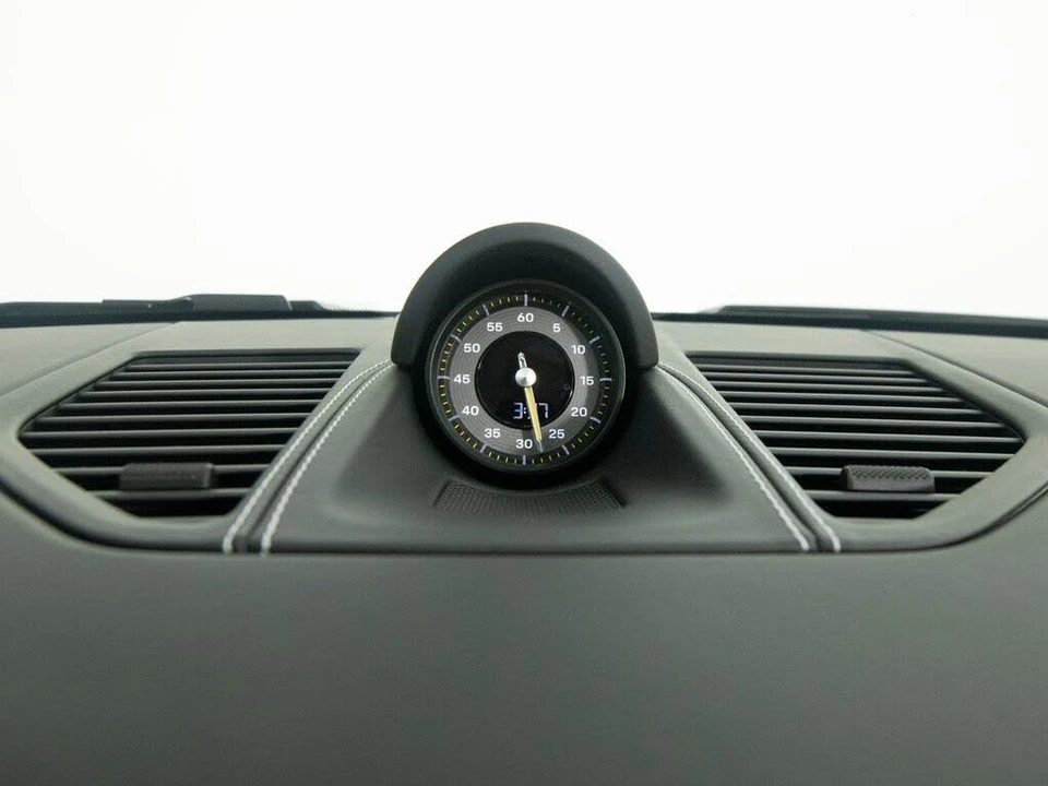 2026 Porsche 992 GT3 - Image 27 of 31