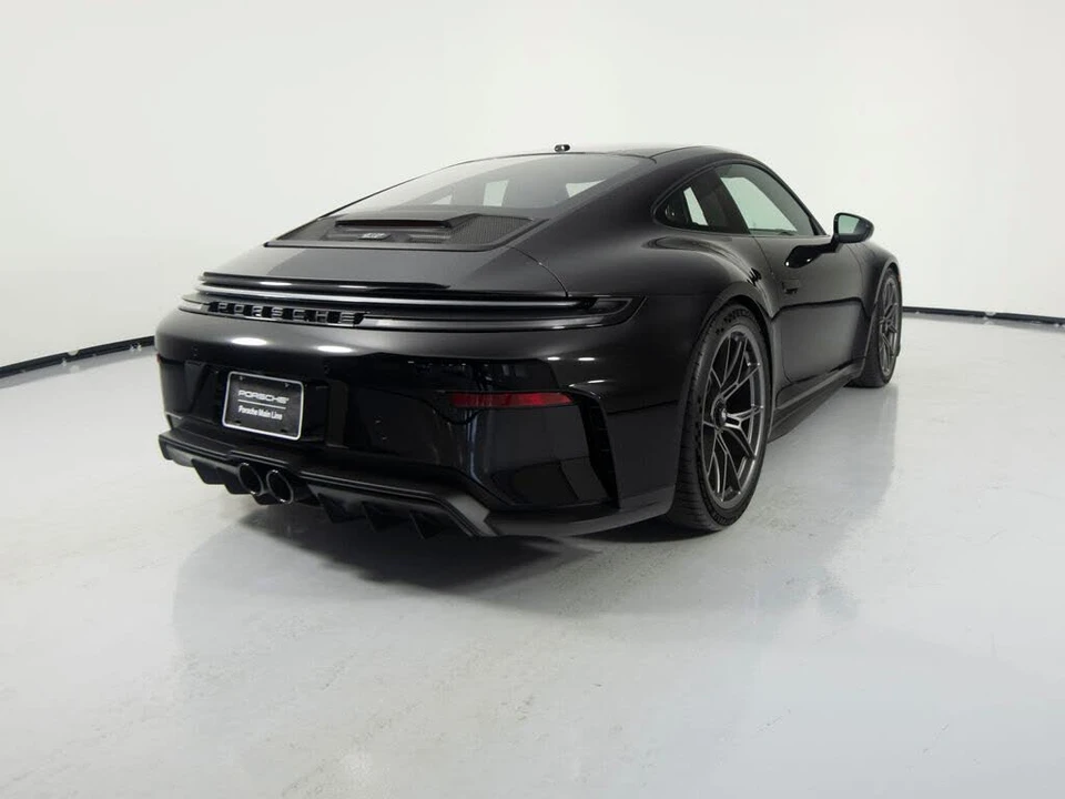 2026 Porsche 992 GT3 - Image 10 of 31