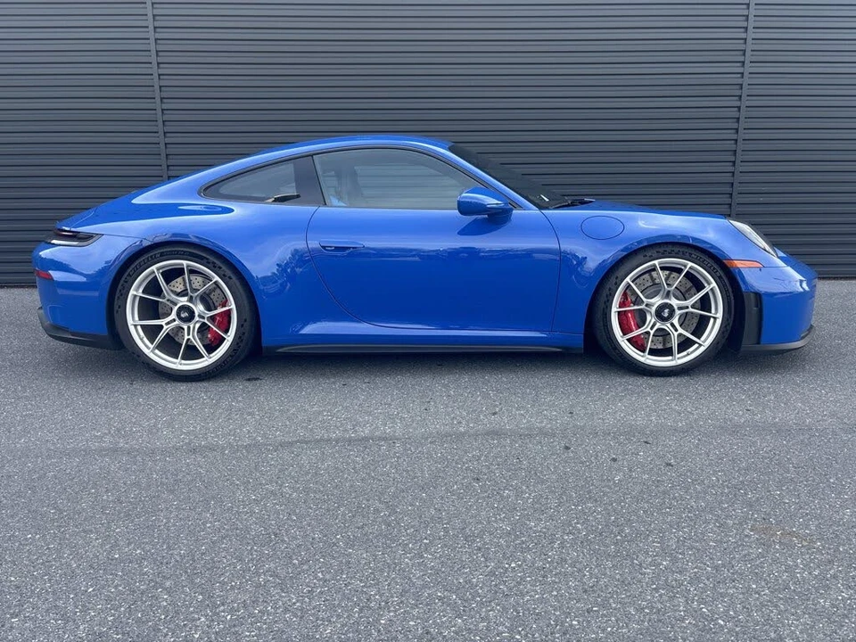 2026 Porsche 992 GT3 - Image 6 of 6