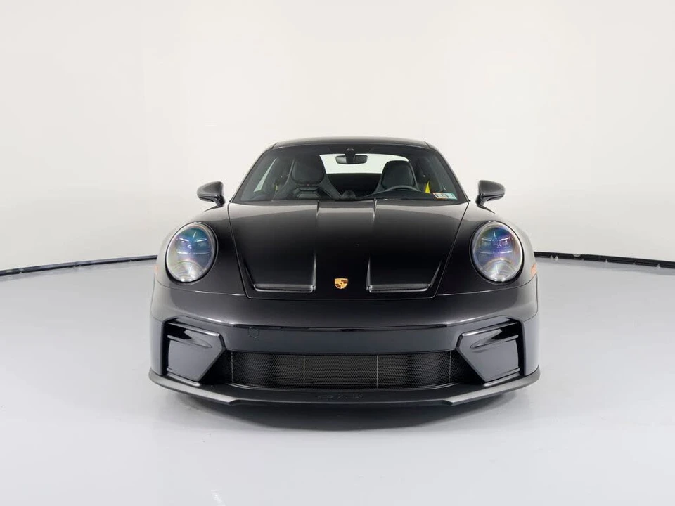 2026 Porsche 992 GT3 - Image 14 of 31