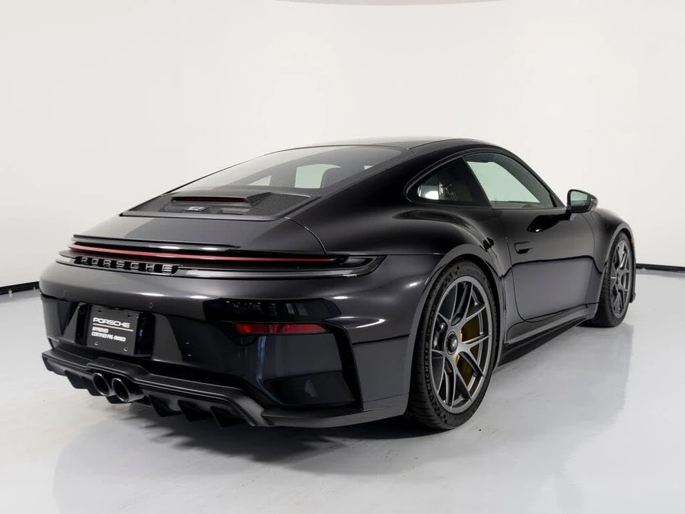2026 Porsche 992 GT3 - Image 11 of 31