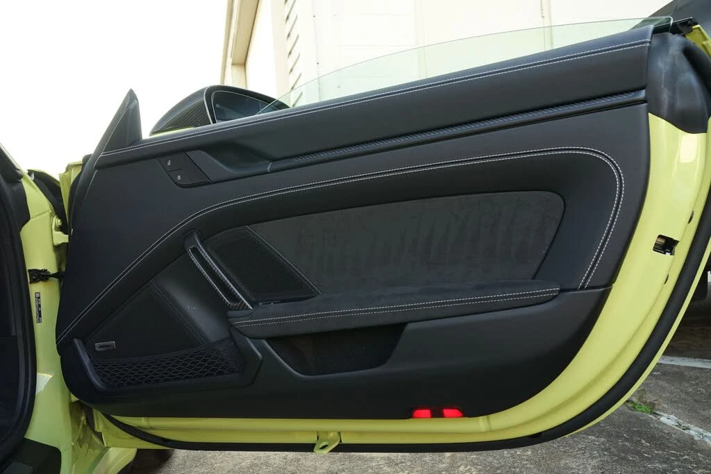 2026 Porsche 992 GT3 - Image 22 of 31