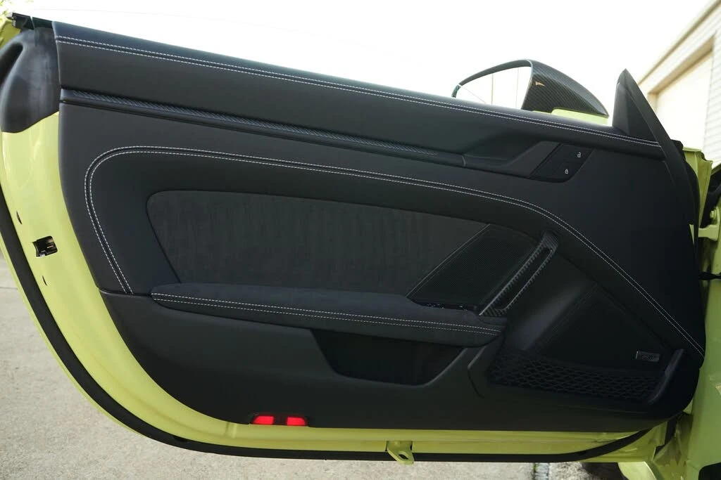 2026 Porsche 992 GT3 - Image 21 of 31
