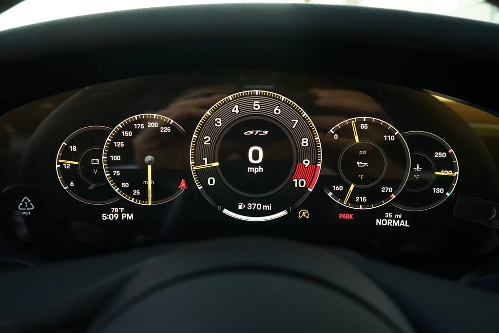 2026 Porsche 992 GT3 - Image 13 of 31