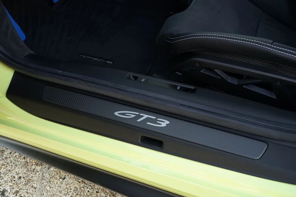 2026 Porsche 992 GT3 - Image 25 of 31