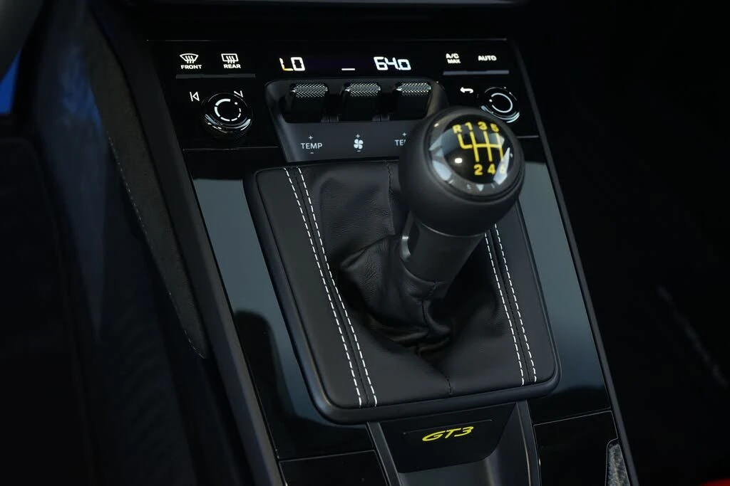 2026 Porsche 992 GT3 - Image 17 of 31