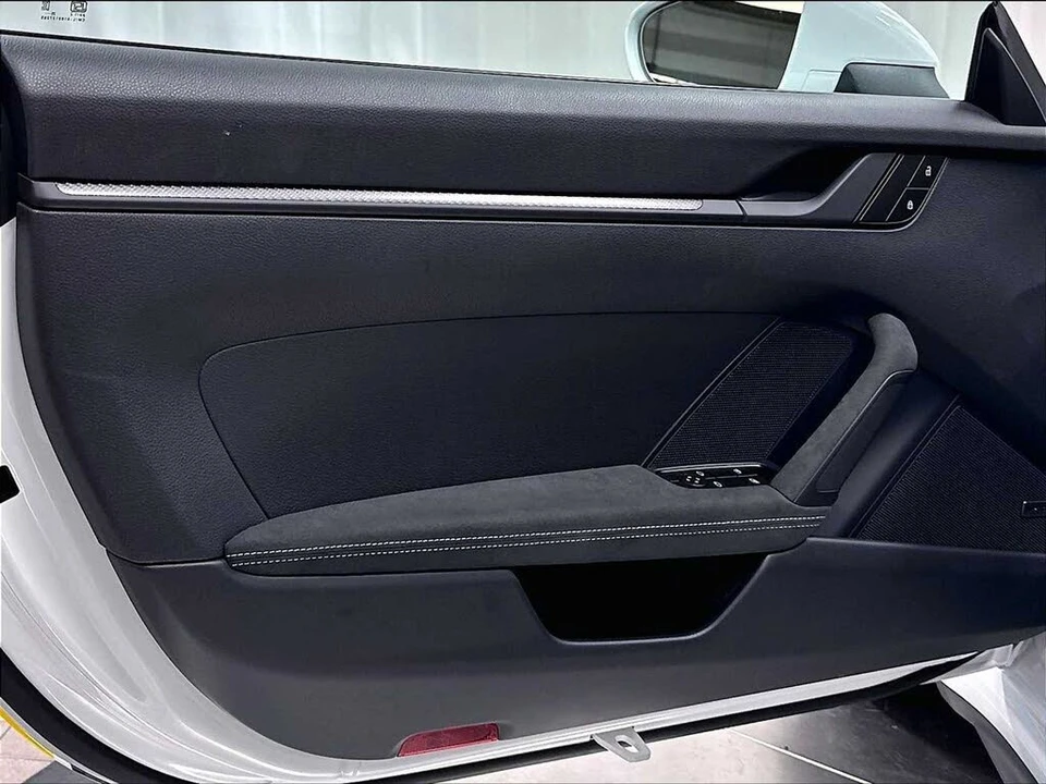 2026 Porsche 992 GT3 - Image 23 of 31