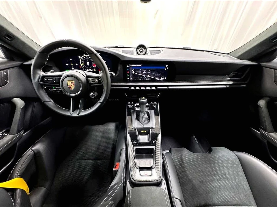 2026 Porsche 992 GT3 - Image 15 of 31