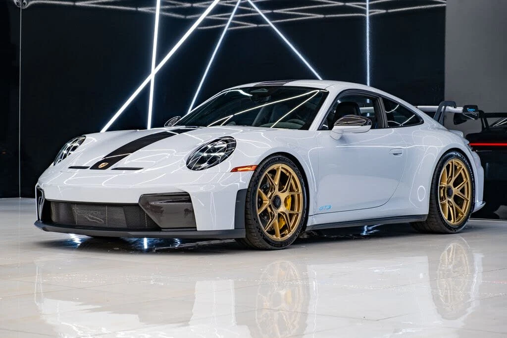 2026 Porsche 992 GT3 - Image 2 of 31