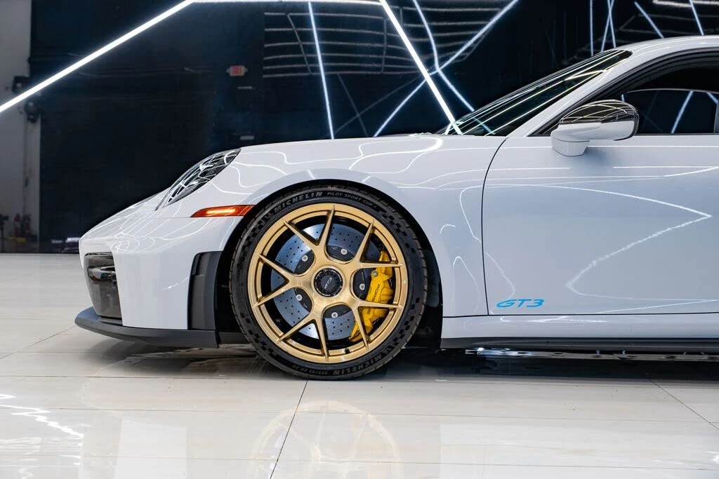 2026 Porsche 992 GT3 - Image 22 of 31