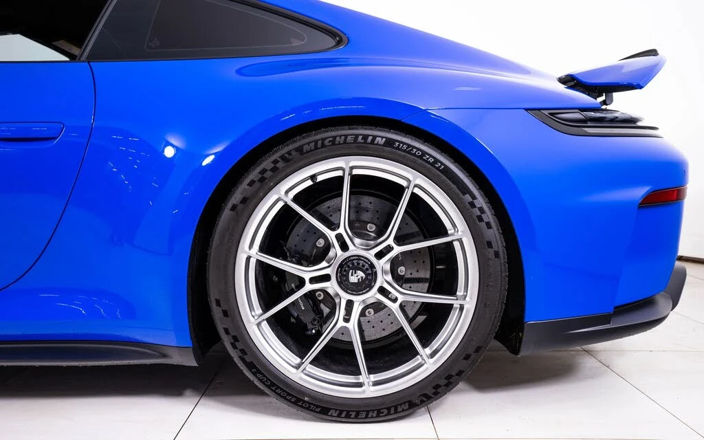 2026 Porsche 992 GT3 - Image 15 of 24
