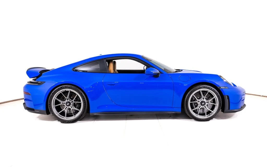 2026 Porsche 992 GT3 - Image 8 of 24