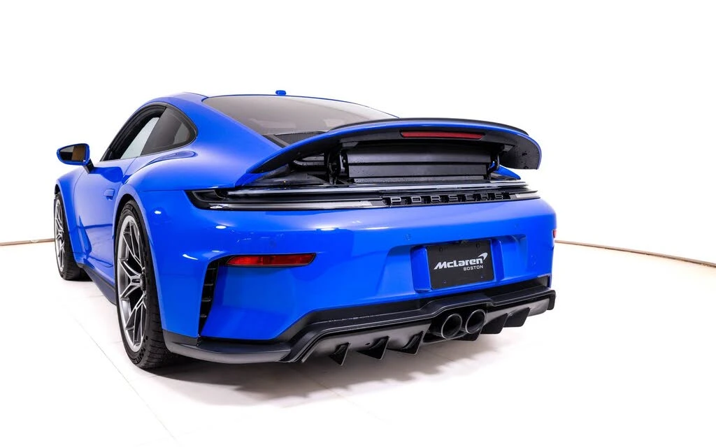2026 Porsche 992 GT3 - Image 12 of 24
