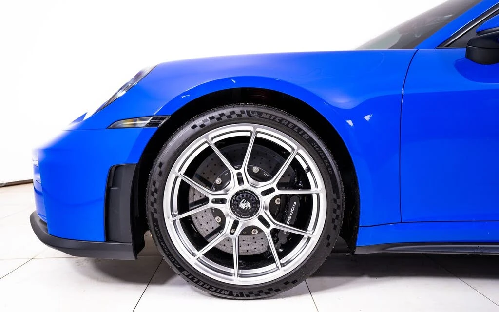 2026 Porsche 992 GT3 - Image 14 of 24