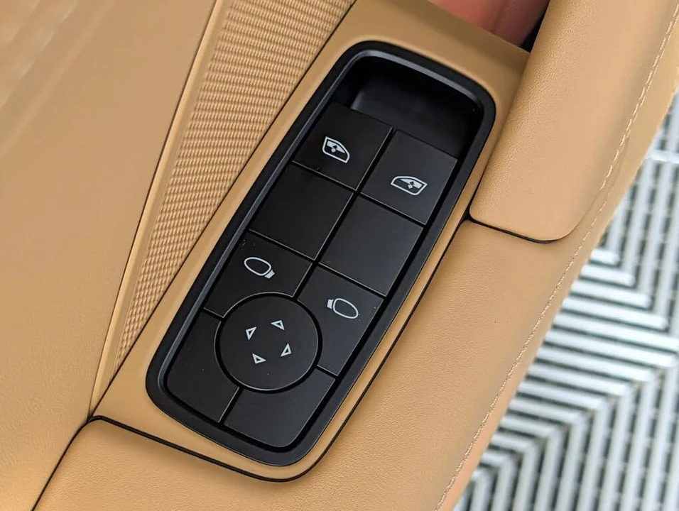 2026 Porsche 992 GT3 - Image 24 of 31