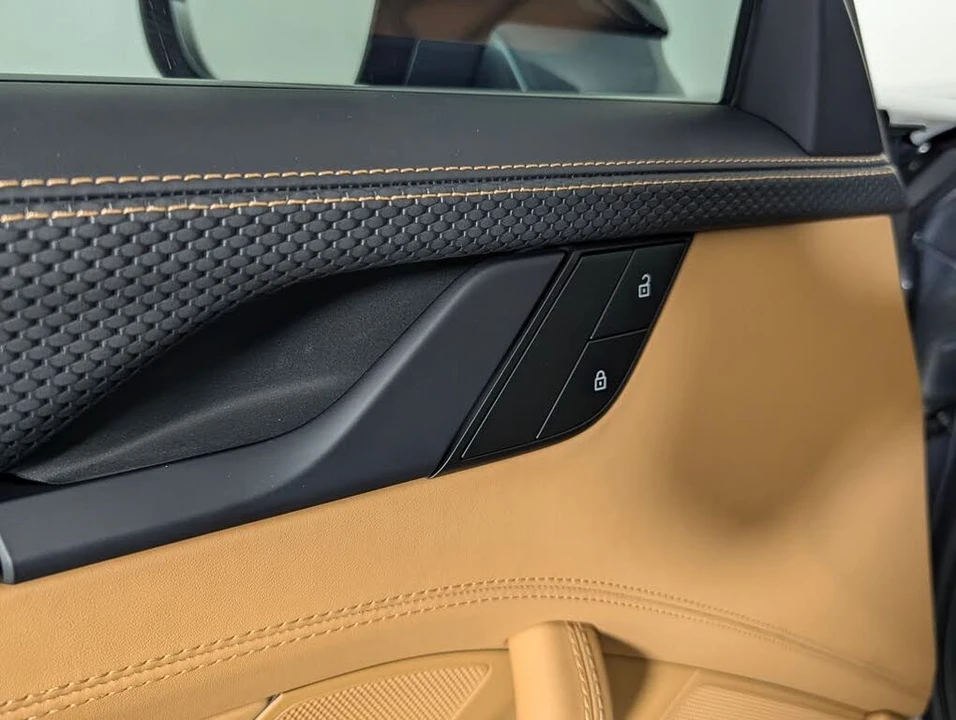 2026 Porsche 992 GT3 - Image 23 of 31