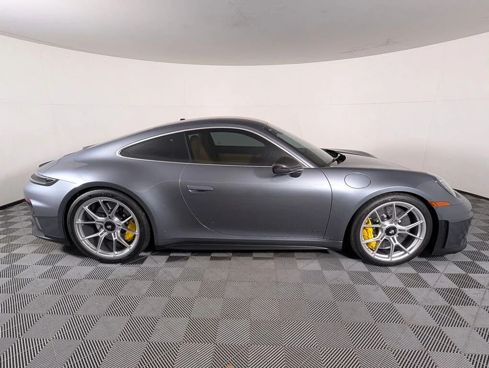2026 Porsche 992 GT3 - Image 8 of 31