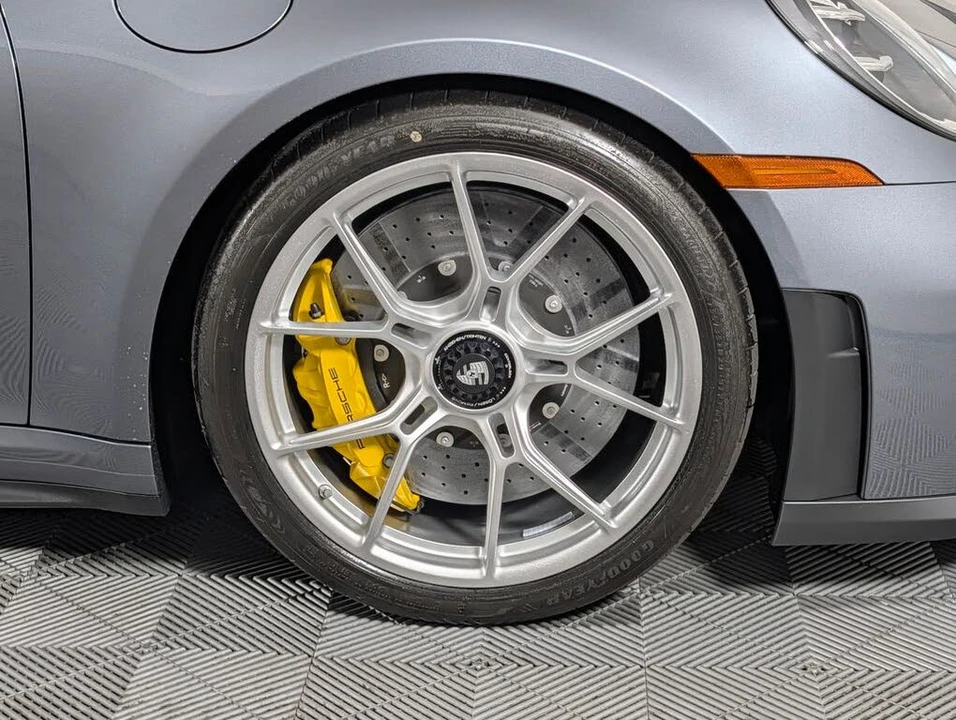 2026 Porsche 992 GT3 - Image 14 of 31