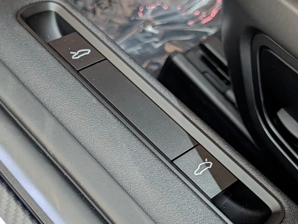 2026 Porsche 992 GT3 - Image 26 of 31