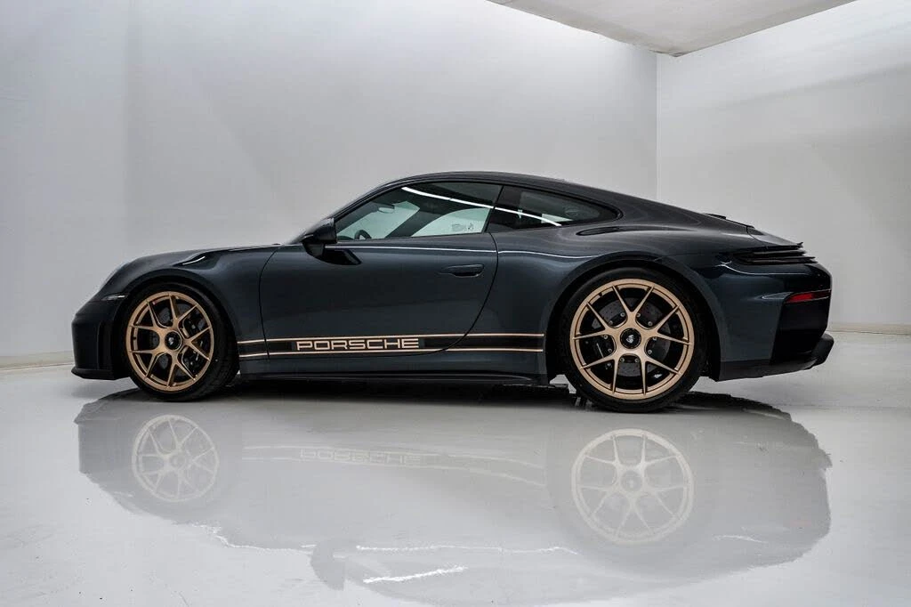 2026 Porsche 992 GT3 - Image 2 of 31