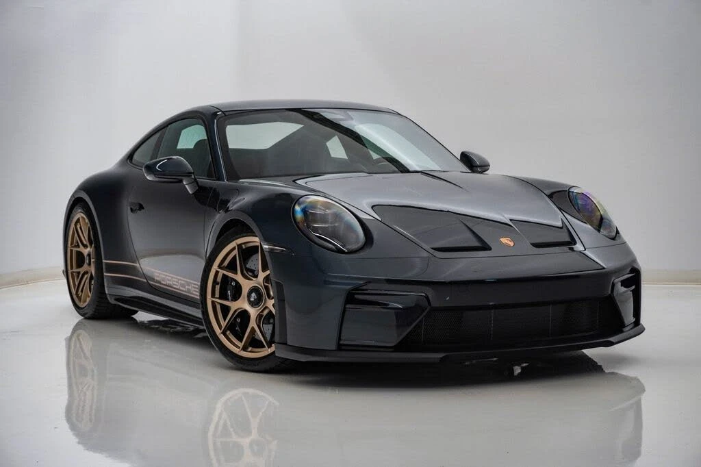 2026 Porsche 992 GT3 - Image 8 of 31