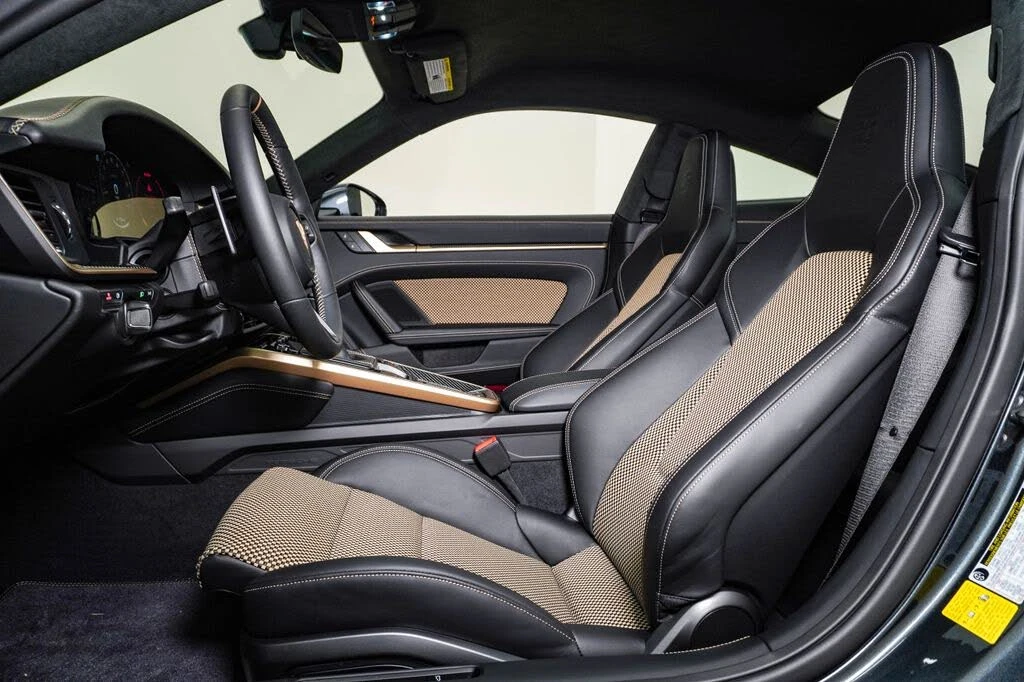 2026 Porsche 992 GT3 - Image 5 of 31