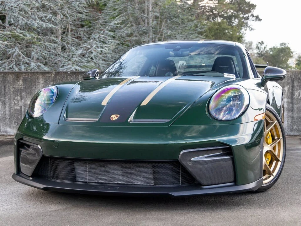 2026 Porsche 992 GT3 - Image 7 of 31