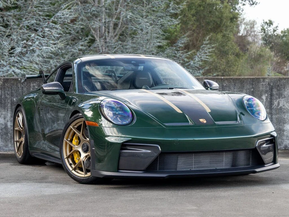 2026 Porsche 992 GT3 - Image 6 of 31