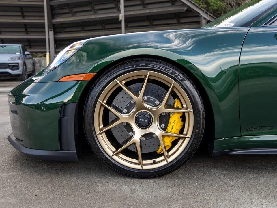 2026 Porsche 992 GT3 - Image 13 of 31