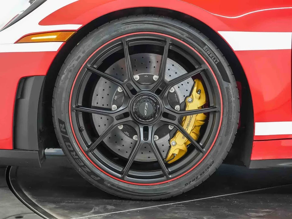 2026 Porsche 992 GT3 - Image 18 of 31