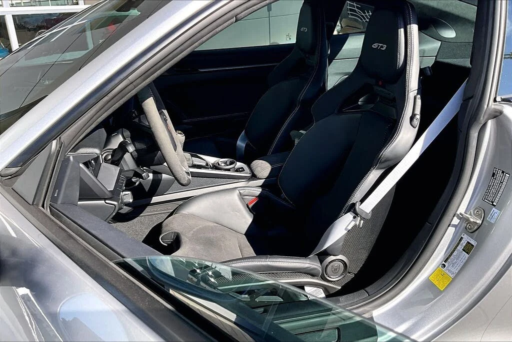 2026 Porsche 992 GT3 - Image 22 of 27