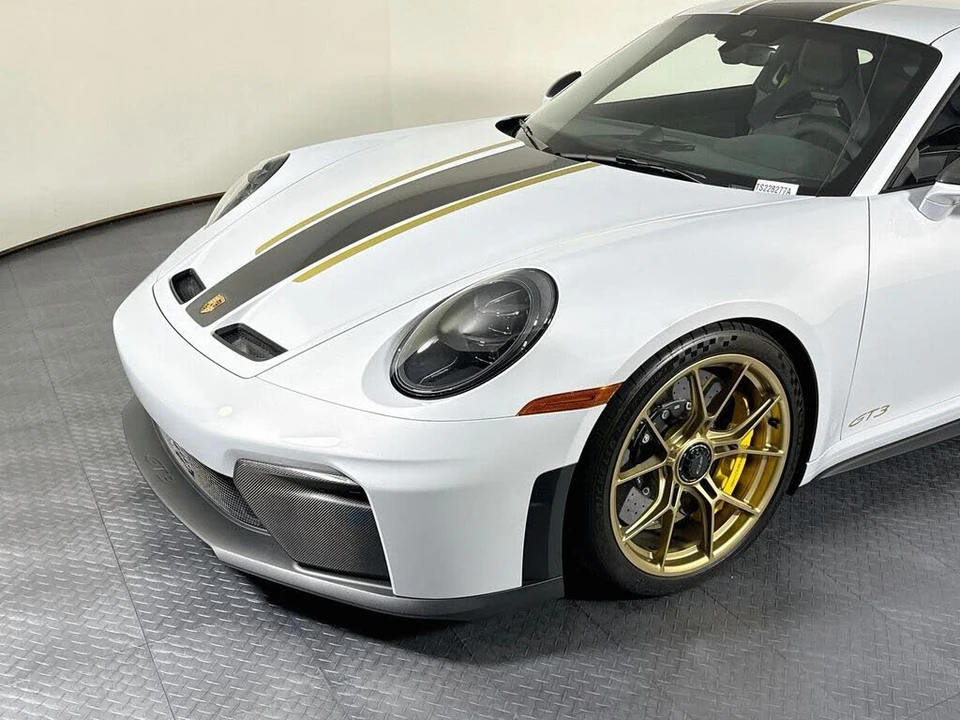 2026 Porsche 992 GT3 - Image 25 of 31