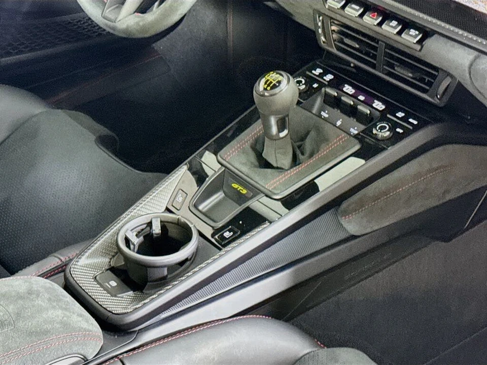 2026 Porsche 992 GT3 - Image 19 of 31
