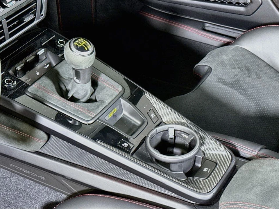 2026 Porsche 992 GT3 - Image 16 of 31