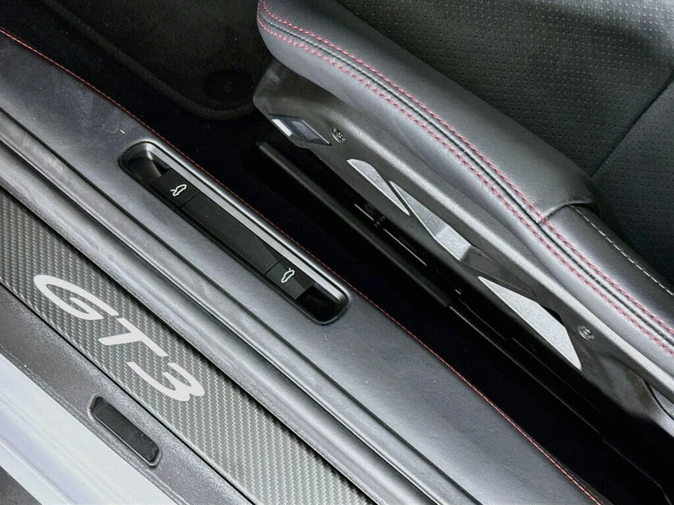 2026 Porsche 992 GT3 - Image 22 of 31