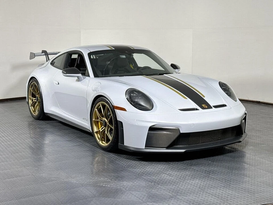 2026 Porsche 992 GT3 - Image 9 of 31
